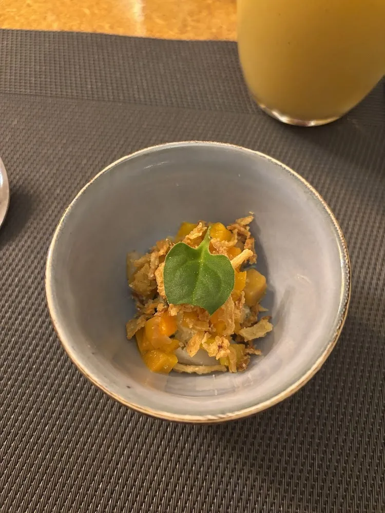 Amuse Bouche With Onion Croutons